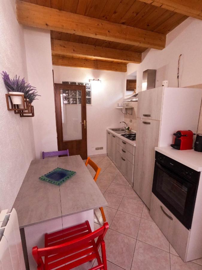 San Domenico House - Centro Storico Bed and Breakfast L'Aquila Eksteriør billede